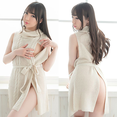 例のニット／スキ見せワンピースアイボリー