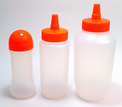 画面左から、200ml、360ml、740mlです。