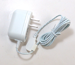 意外と失くしやすい電源アダプター！
