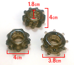 本体サイズです。形状の異なるリングの3個セットです！