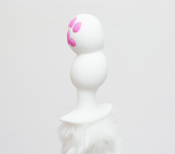 アナルに優しいシリコン素材です。