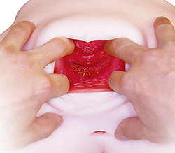 赤粘膜で覆われたヴァギナ。リアルホールの集大成。