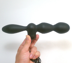 振動はしっかりと両プラグへと響き渡ります♪