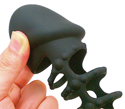 メッシュ部分にパール形状！挿入時の気持ち良さアップ！