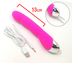 本体サイズです。充電式なのに重い重低振動！