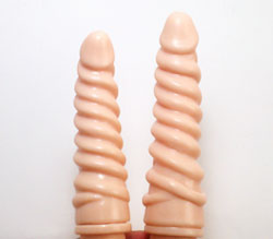 SとMで太さも違います！