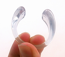 厚みのあるリングでバレずにラクラク包茎矯正トレーニング！