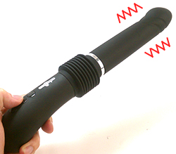 持ち手が湾曲しているので扱いやすい！