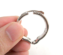 金属製なので熱湯消毒もでき衛生的！