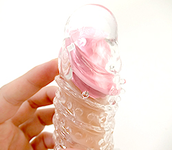 無数のツブツブ突起と５段のリング状突起が内部を刺激！