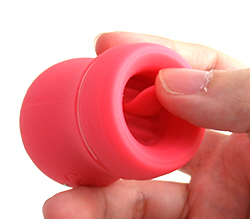 ソフト素材で作られた小さな舌先が1分当たり3000回もペロペロする驚愕の高速クンニ。