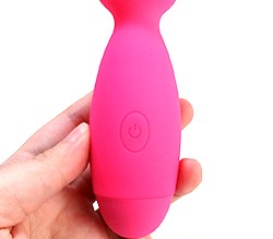 プレイを妨げないシンプルな操作性。