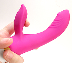 ピッタリと貼りつく子機に、Ｇスポットを責め上げるジャバラ形状♪