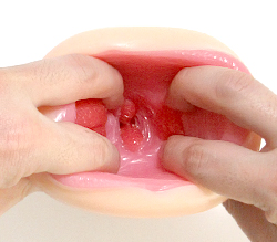 喉奥は一気に硬度が硬くなり、イラマのような締め付け！