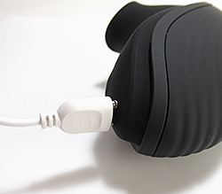 °ΥޥͥåȼUSB֥򤯤դƽŤޤ