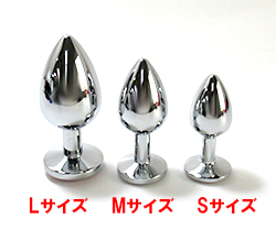 体に合ったサイズを試せる３サイズ展開。