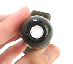 貫通式だから様々な使い方が可能！ローションや空気を入れたり♪