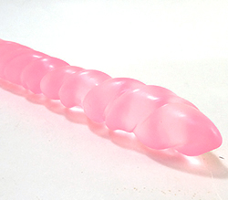 グリグリと捻じ込んで挿入できるドリルタイプ♪