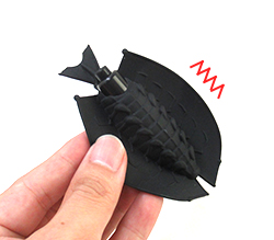 シーエのお供であるナト君を再現！虫が蠢くようなゾクゾク感！