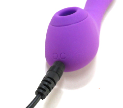 充電時間180分で約60分の連続使用。