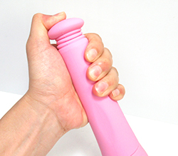 ポンピングできる特殊なヘッド構造です。