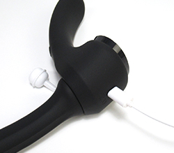 充電時間90分で約180分の連続使用。