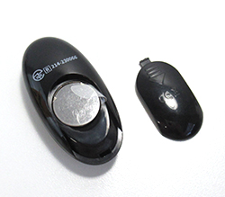 絶縁シートを取り出してからご使用ください